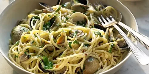 spaghetti-alle-vongole-in-bianco